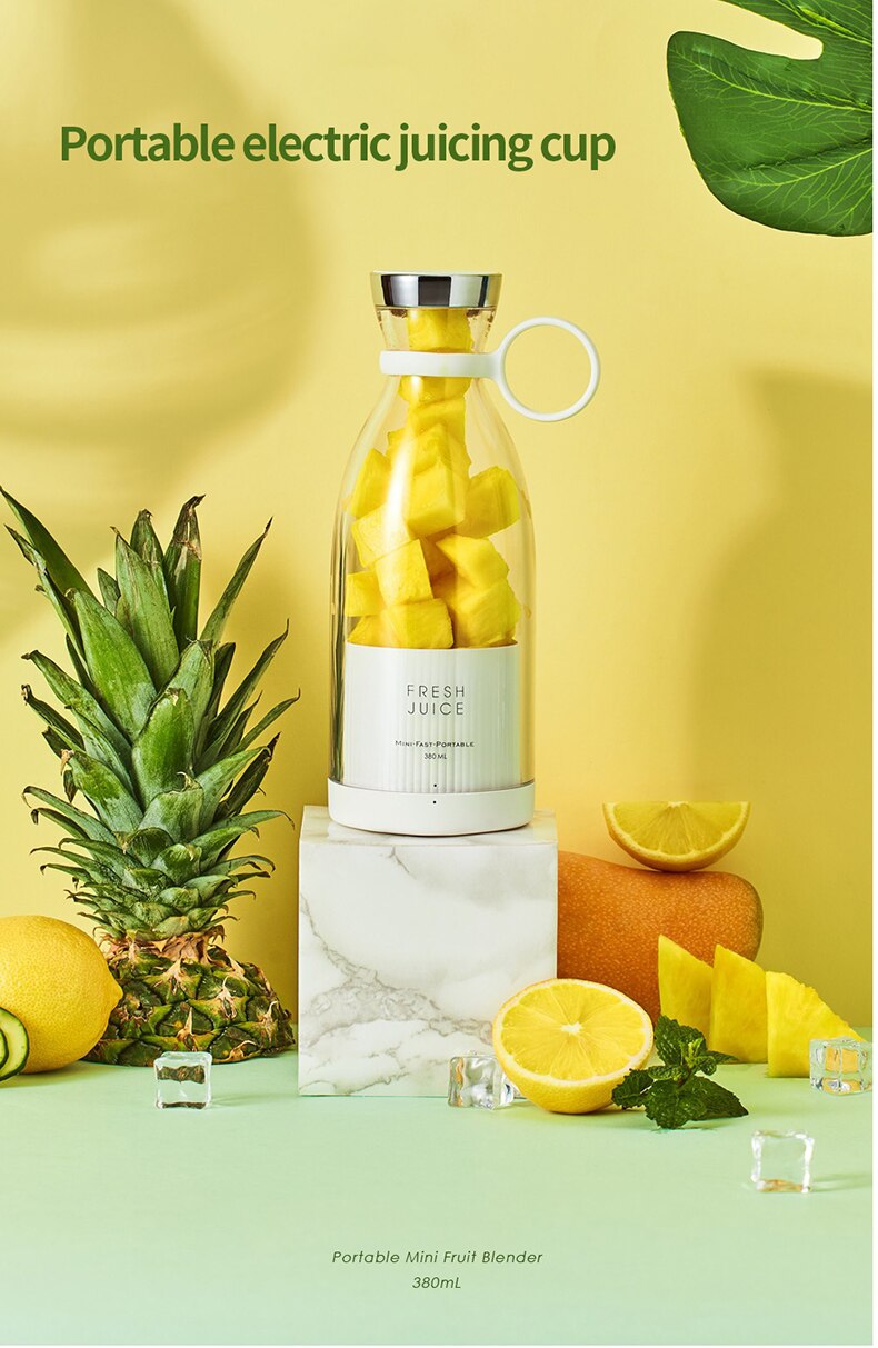 Mini Portable Fruit Juicer™